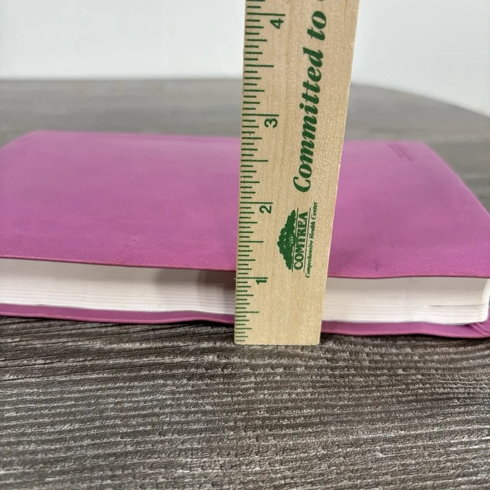 The Holy Bible Thinline NIV New International Version pink Duo Tone Zindervan